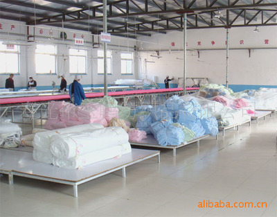 壽光市玉鵬紡織品 優(yōu)質(zhì)夏涼被供應(yīng)，精選被子、蠶絲被、羽絨被